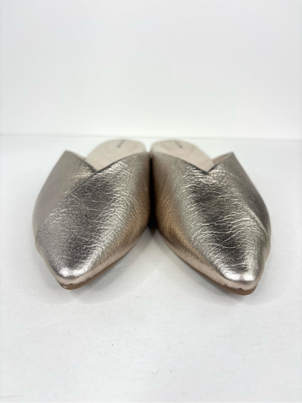 Birdies The Swan Leather Pointed Flat Slip-on Mules Gold Metallic Retro Glam 9.5 - Picture 7 of 10